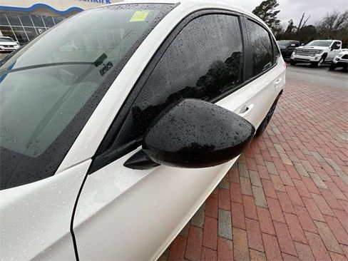 Certified 2025 Honda Civic Sport image 8