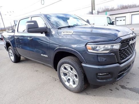 New 2026 RAM 1500 4x4 Crew Cab image 9