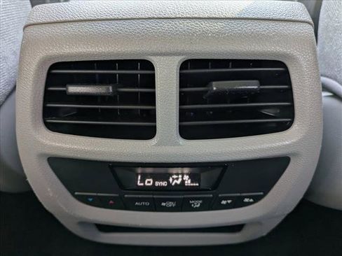 Used 2019 Honda Pilot EX image 18