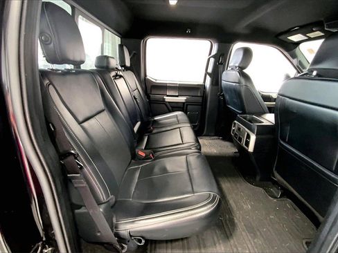 Used 2019 Ford F150 Lariat image 25