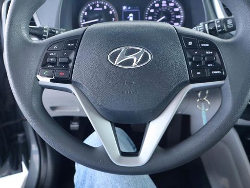 Used 2018 Hyundai Tucson SEL image 21