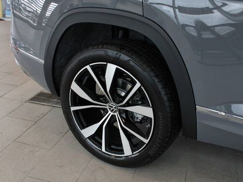 New 2026 Volkswagen Atlas SEL Premium R-Line AWD/4WD image 29