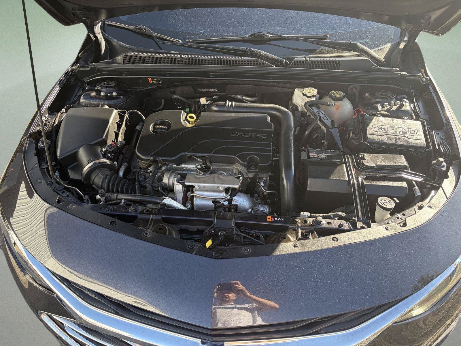Used 2023 Chevrolet Malibu LT FWD image 18