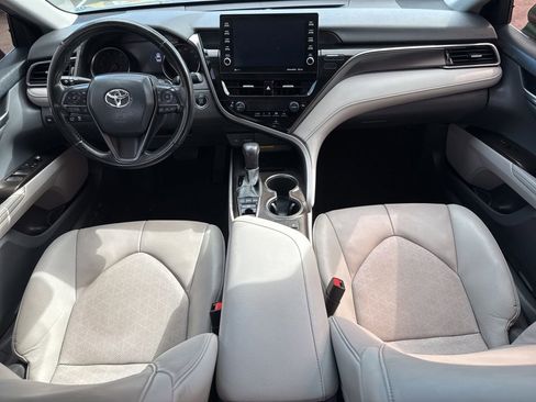 Used 2021 Toyota Camry XSE image 21