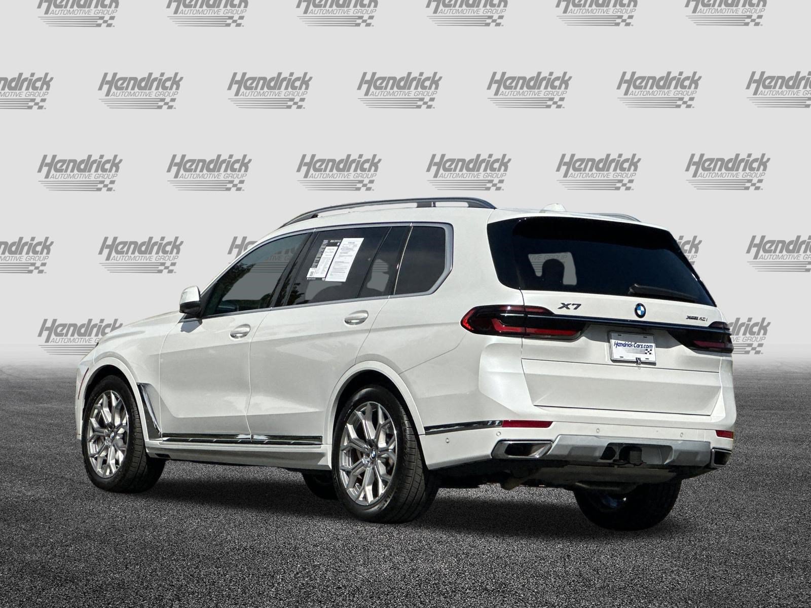 Used 2024 BMW X7 xDrive40i AWD/4WD image 7