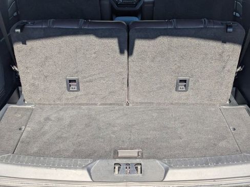 Used 2025 Ford Explorer Platinum w/ Ultimate Package image 7