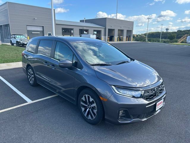 Used 2025 Honda Odyssey EX-L image 7