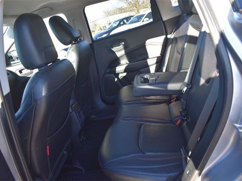 Used 2017 Jeep Compass Trailhawk w/ Leather Interior Group image 22