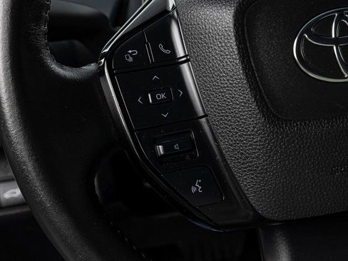 Used 2024 Toyota bZ4X Limited image 21