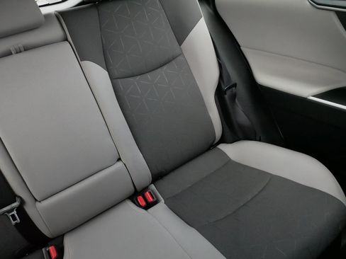 Used 2025 Toyota RAV4 XLE w/ Convenience Package AWD/4WD image 14