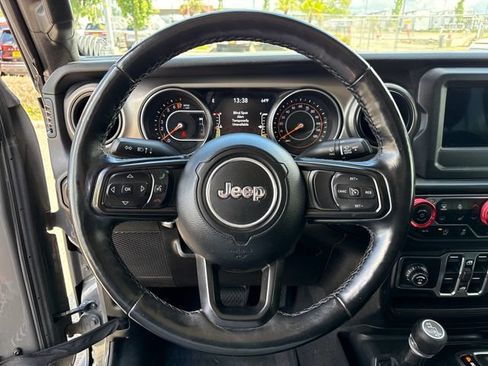 Used 2021 Jeep Gladiator Sport AWD/4WD image 12