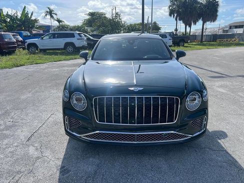 Used 2026 Bentley Flying Spur Plug-In Hybrid AWD/4WD image 28