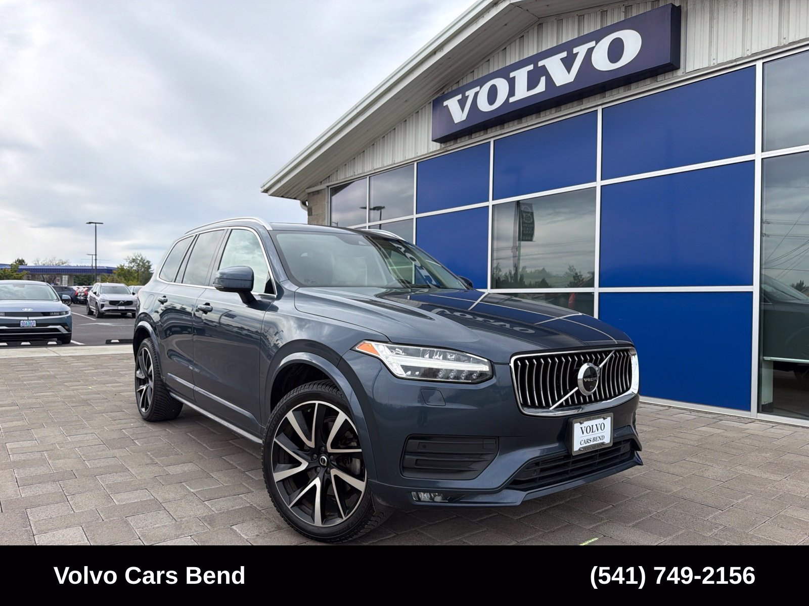 Used 2020 Volvo XC90 T6 Momentum w/ Protection Package Premier AWD/4WD image 1