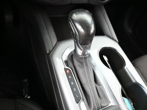 Used 2019 Chevrolet Blazer L FWD image 20