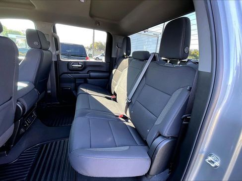 Certified 2025 Chevrolet Silverado 2500 Custom w/ Custom Value Package image 10