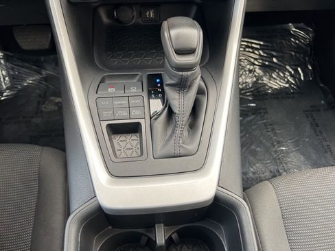 Used 2024 Toyota RAV4 LE image 34