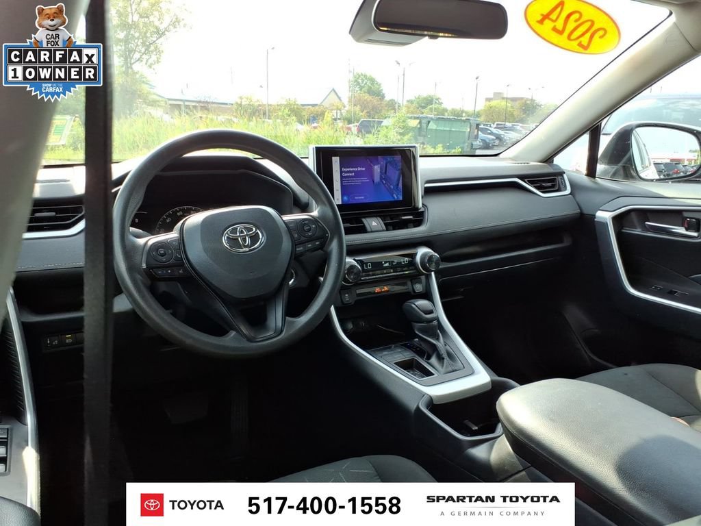 Used 2024 Toyota RAV4 XLE FWD image 12