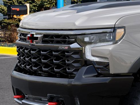 New 2026 Chevrolet Silverado 1500 ZR2 image 13
