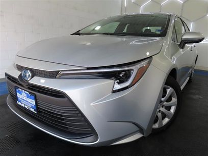 Used 2025 Toyota Corolla LE