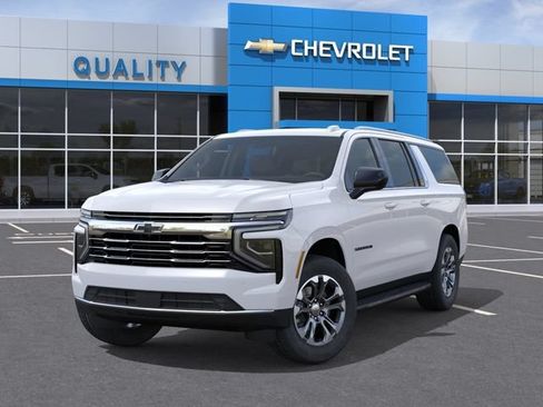 New 2026 Chevrolet Suburban LT w/ LPO, Dark Essentials Package AWD/4WD image 6