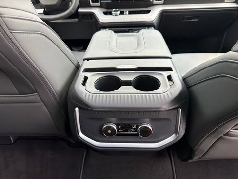 Used 2026 Ford Expedition Max Active AWD/4WD image 41