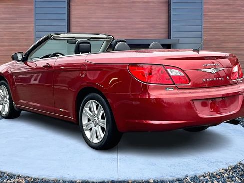 Used 2010 Chrysler Sebring Touring w/ Special Touring Group image 2