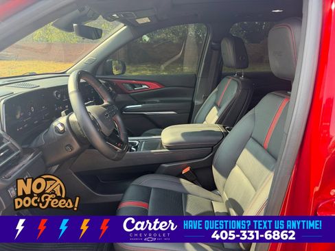 Used 2024 Chevrolet Traverse RS w/ LPO, Floor Liner Package AWD/4WD image 14