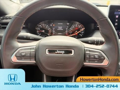 Used 2022 Jeep Compass Limited image 17