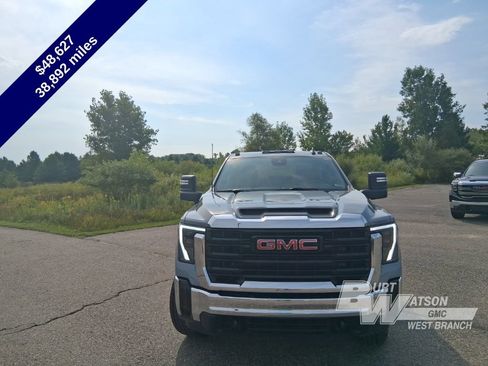 Used 2025 GMC Sierra 2500 Pro w/ Convenience Package AWD/4WD image 10