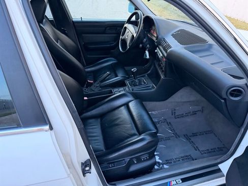 Used 1991 BMW M5 RWD image 37