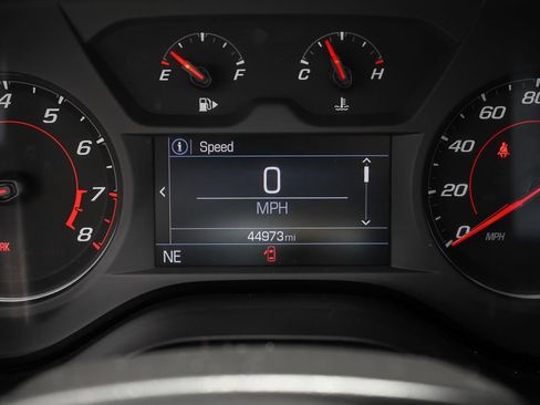 Used 2021 Chevrolet Camaro LT RWD image 22