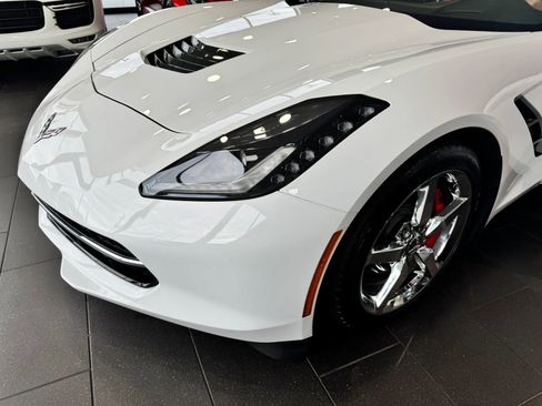 Used 2015 Chevrolet Corvette Stingray Convertible w/ 2LT Preferred Equipment Group RWD image 40