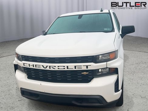 Used 2021 Chevrolet Silverado 1500 Custom image 4