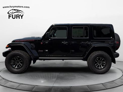 Used 2024 Jeep Wrangler Unlimited Rubicon AWD/4WD image 6