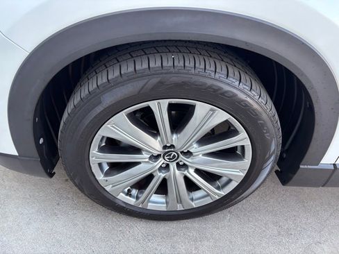 Used 2022 MAZDA CX-9 Signature image 10