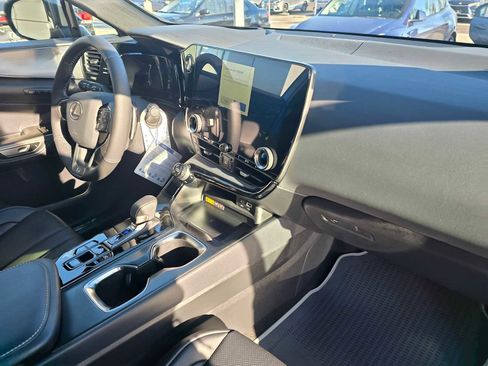 New 2026 Lexus NX 450h+ F Sport image 12