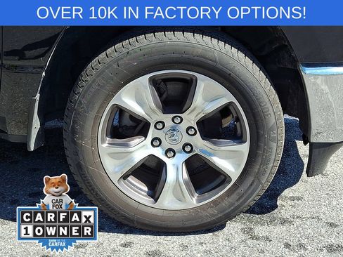 Used 2023 RAM 1500 Laramie AWD/4WD image 12