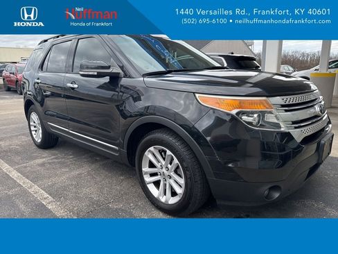 Used 2015 Ford Explorer XLT w/ Equipment Group 202A image 1