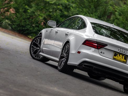 Used 2018 Audi A7 3.0T Premium Plus AWD/4WD image 25