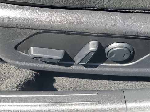 Used 2025 Hyundai Elantra N Line image 19