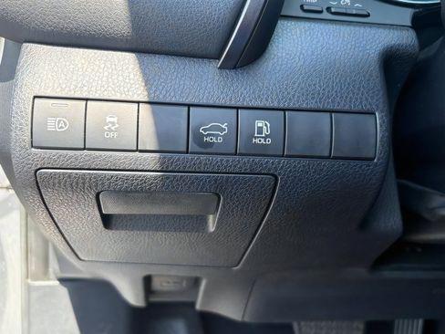 Used 2019 Toyota Camry XSE w/ Carpet Mat Package FWD image 17