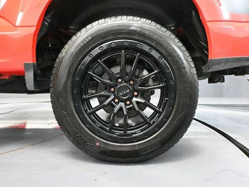 Used 2021 Ford F150 XLT w/ Equipment Group 302A High image 16