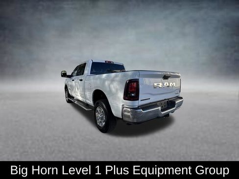 Used 2026 RAM 2500 Big Horn AWD/4WD image 5