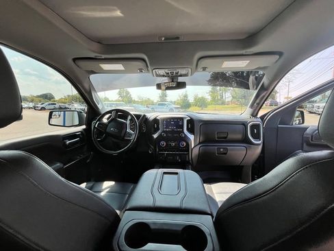 Used 2022 Chevrolet Silverado 1500 RST w/ Convenience Package II AWD/4WD image 13