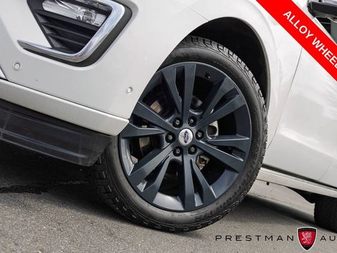 Used 2021 Ford Expedition Platinum AWD/4WD image 15