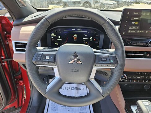 New 2026 Mitsubishi Outlander SEL AWD/4WD image 14