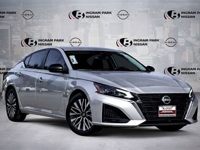 Used 2024 Nissan Altima 2.5 SV