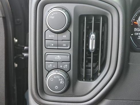 Used 2022 Chevrolet Silverado 1500 Custom Trail Boss image 26