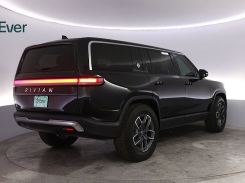 Used 2024 Rivian R1S Adventure AWD/4WD image 3
