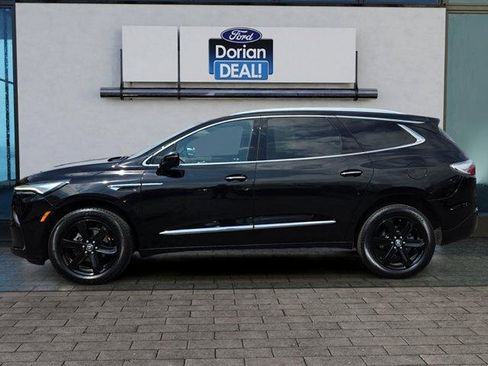 Used 2023 Buick Enclave Essence w/ Experience Buick Package AWD/4WD image 6
